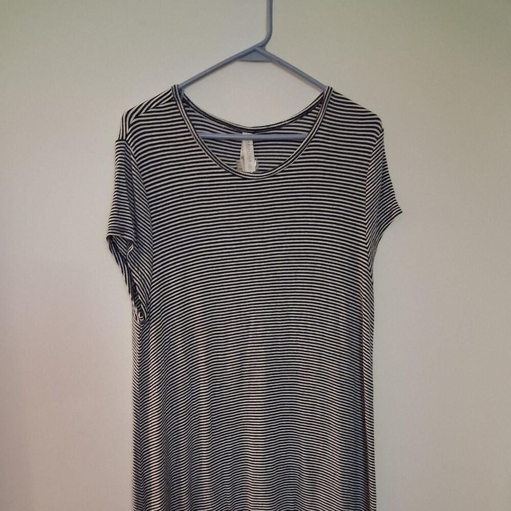 Aeropostale Women's XL Navy Blue White Striped Short Sleeve T-Shirt Dress